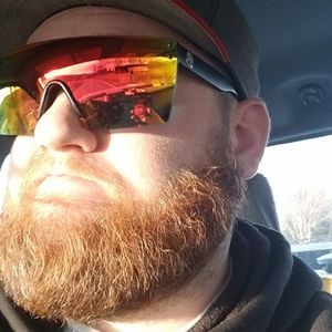 Meet your Posher, Derek